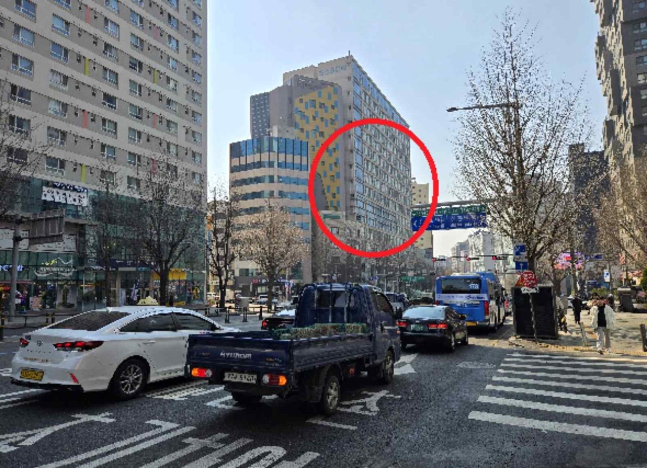 신촌 포스빌 사진 1